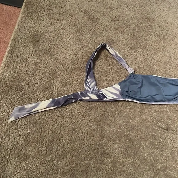 Aerie Blue and White Tie Die Bikini Top - Picture 6 of 6
